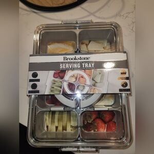 Brookstone Transparent Food Storage Tray with Lid